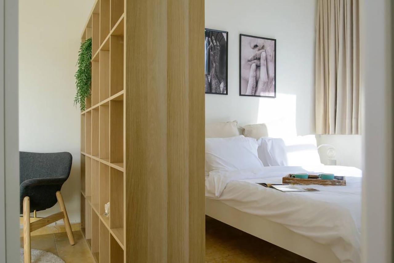 Bright And Spacious Loft By The Sea With Bomb Shelter Tel Aviv Eksteriør bilde